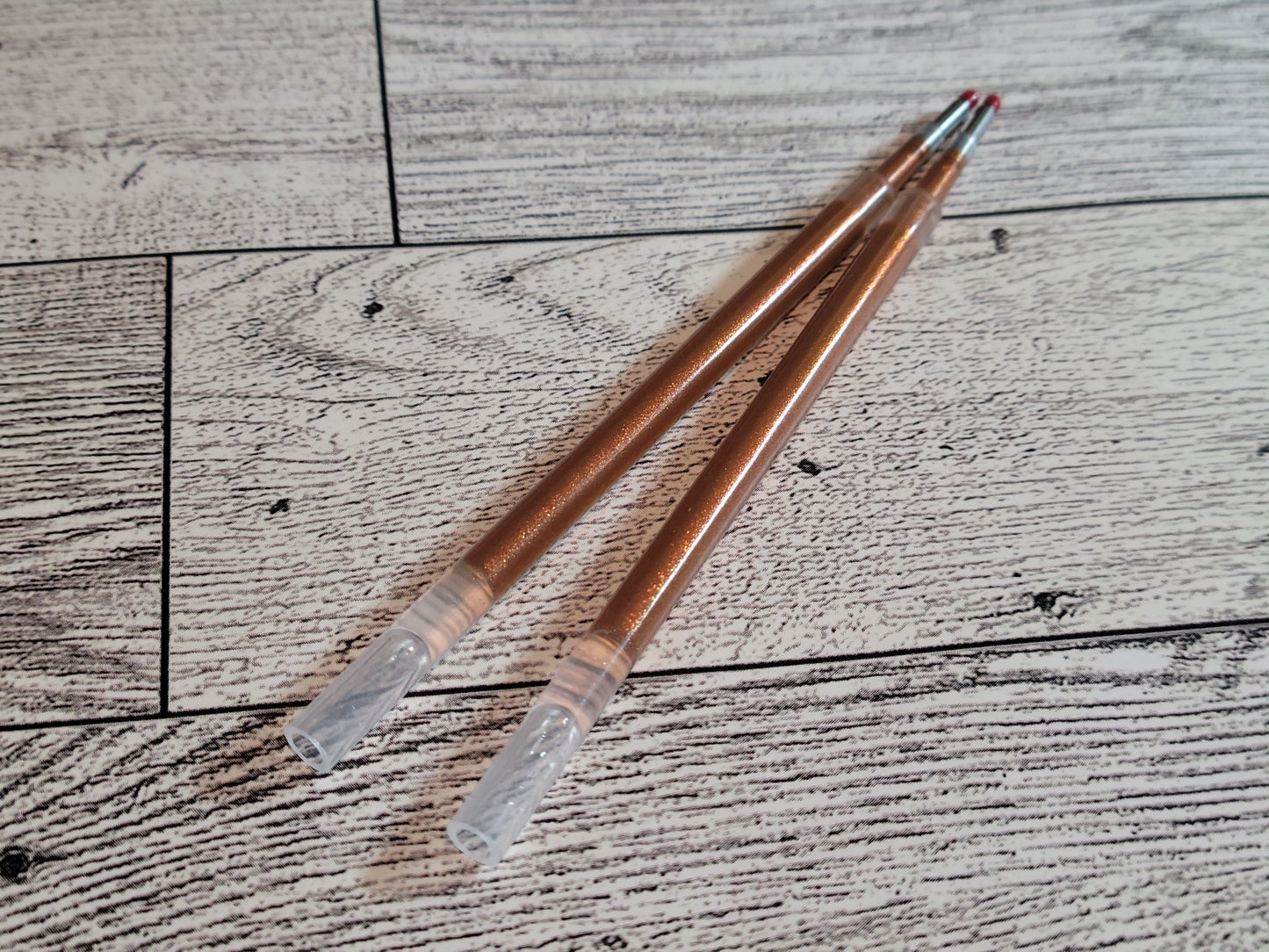 Ink Refills: Plastic Pens with Clips