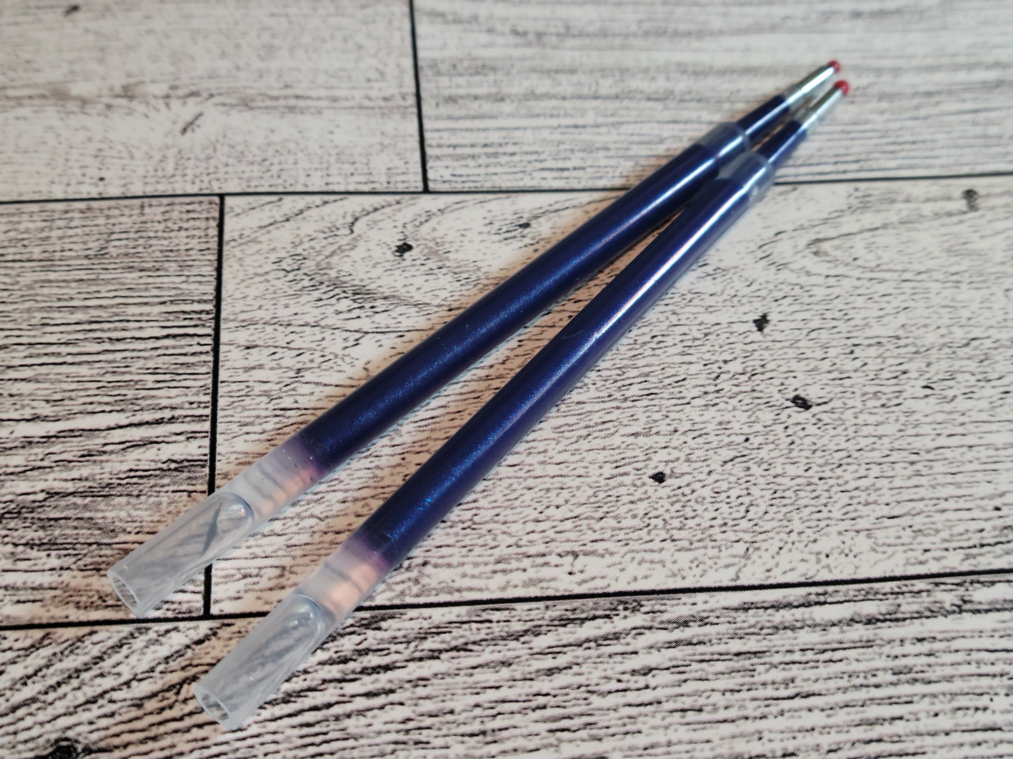 Ink Refills: Plastic Pens with Clips