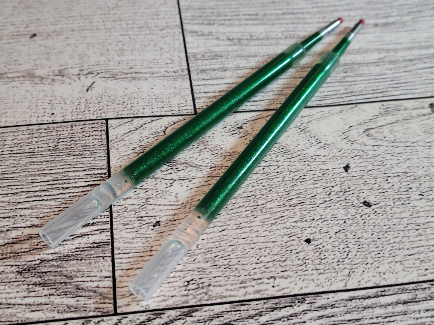 Ink Refills: Plastic Pens with Clips